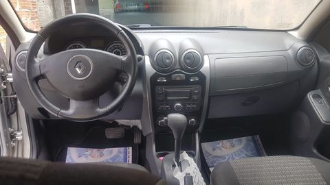Veículo Particular e de meu uso, tudo em ordem e funcionando perfeitamente
pneus semi novos

Veículo para quem não quer ter dor de cabeça

Inf. 11 91005-1049 
