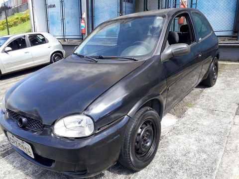 Corsa Wind 2001 2pts docs.ok. licenciado.
Básico motor 1.0 ,guardado sem uso