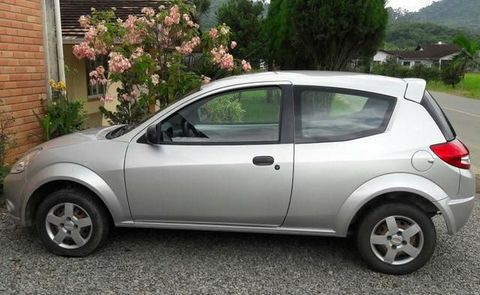 carro São João Do Itaperiú - SC ford ka 2010 flex Ford Ka Flex 1.0 2010/2010 Prata 2 portas
Única dona
Baixa quilometragem