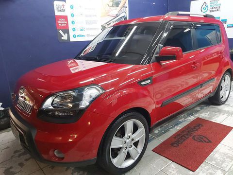 Kia Soul 2011 1.6 Flex Automático Direção Elétrica, Aro 18, trava carneiro, grade frente personalizada 8030