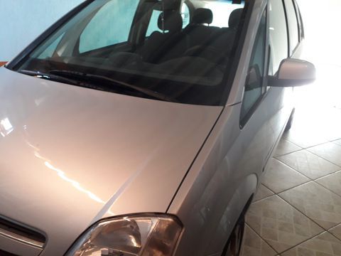 Meriva Linda !!! baixíssima quilometragem 9757