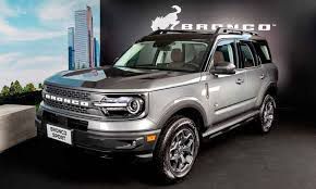 bronco carro paulista pe novo ford bronco 2020 gasolina suv carro paulista pe ford bronco 2020 gasolina automatico suv prata 4 portas