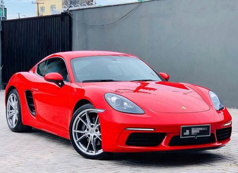 OBSERVAÇÕES:

IPVA pago, sem multas ou débitos. Não é carro de leilão ou sinistro!
Recém revisado.
Carro de não fumante.
Se interessou?  
Ligue: (12) 9/9633/8098
Falar com André.

LORENA-SP