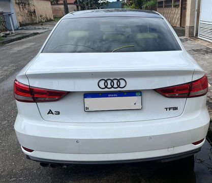 Audi A3 TipTRONIC 1.4 flex  8245