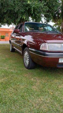 Volkswagen Santana GLSi 2.0 Automático com teto solar colecionador 9595